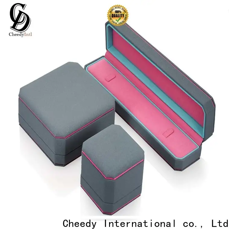 High-quality packaging jewels pu manufacturers for ring 1