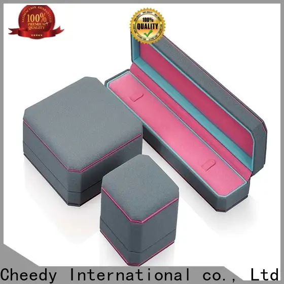 Custom wholesale jewelry storage personalized manufacturers for necklace 1
