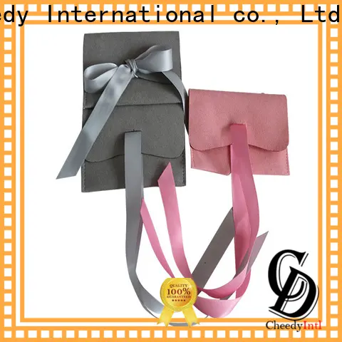 Cheedy High-quality cheap velvet pouches supply for necklace 1