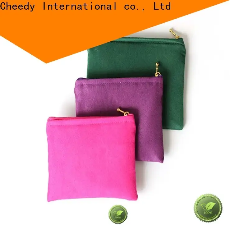 New personalized velvet bags packaging suppliers for necklace 1