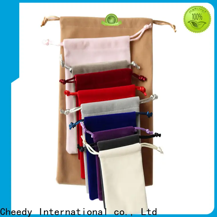 Cheedy velvet velvet packaging bags manufacturers for necklace 1