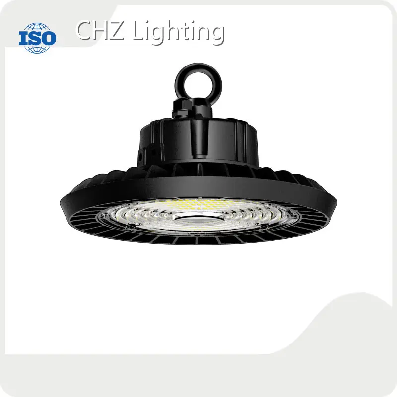 Luminária LED confortável para galpões em fábricas. 1