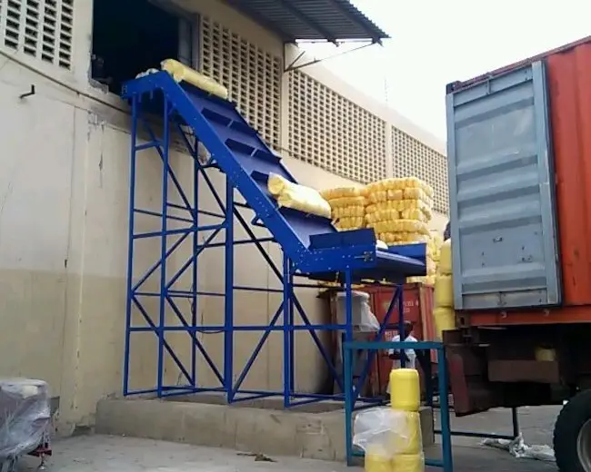 Custom corrugated sidewall conveyor belt belt suppliers for medicine industry 3