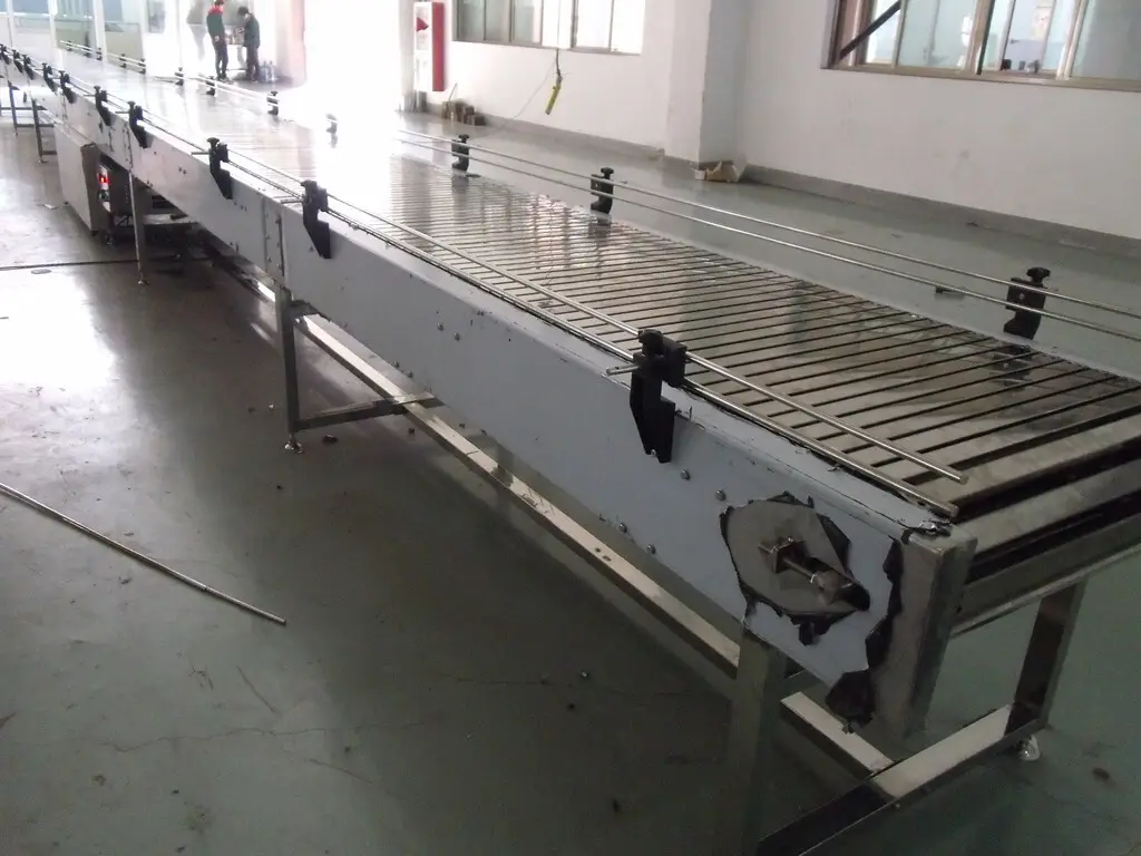 YiFan Conveyor Custom plastic slat chain conveyor company for printing industry 4