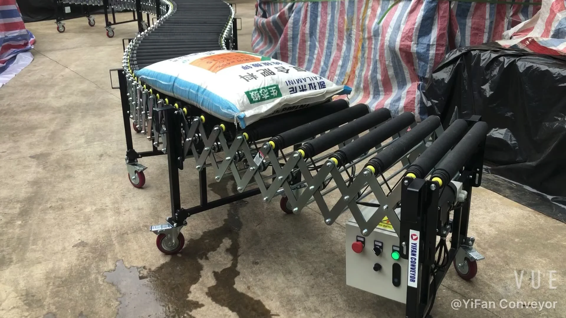50KG Rice Bag Loading Unloading Conveyor,Flexible Motorized Roller Conveyor 1