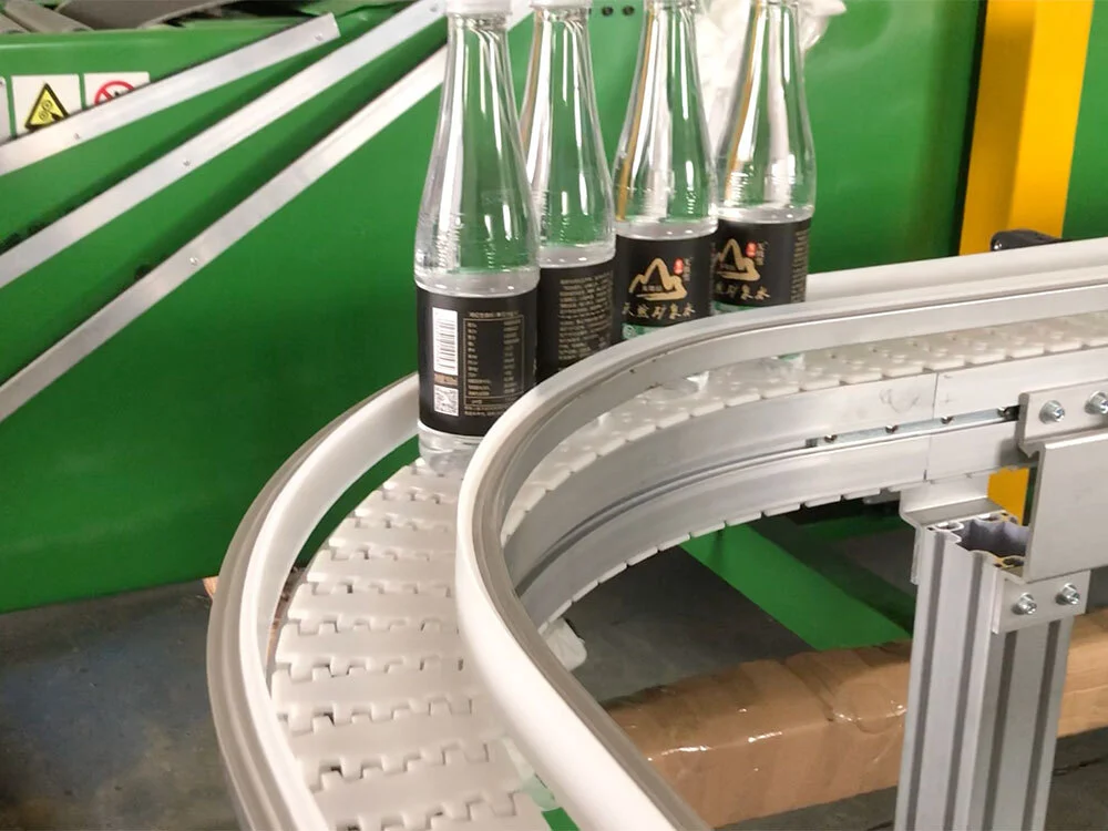 Profilé en aluminium Systèmes de convoyeur à chaîne supérieure en plastique blanc Fournisseur de haute qualité en Chine 1