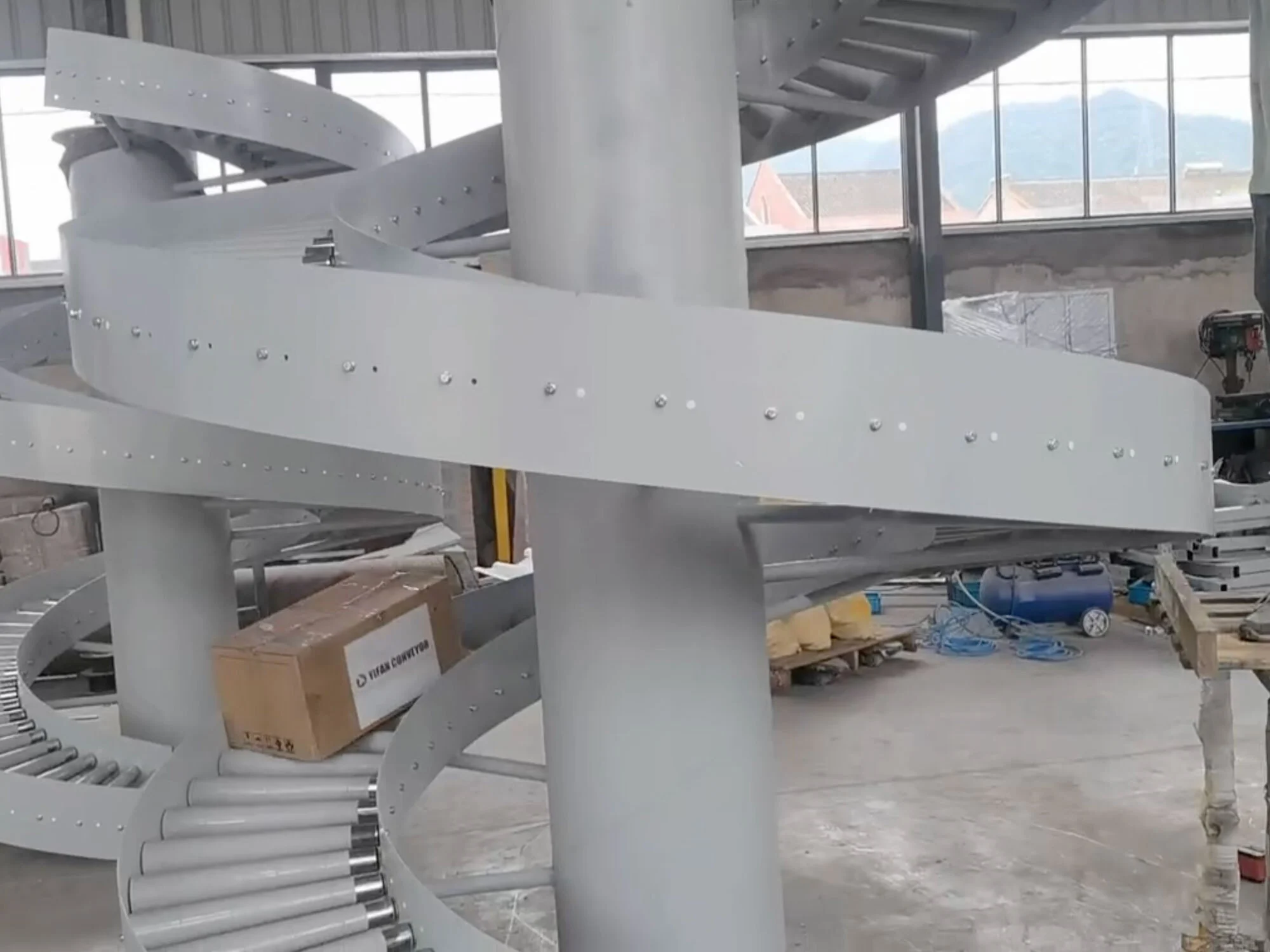 Best Quality Gravity Spiral Roller Conveyor Oem-YiFan Conveyor 1