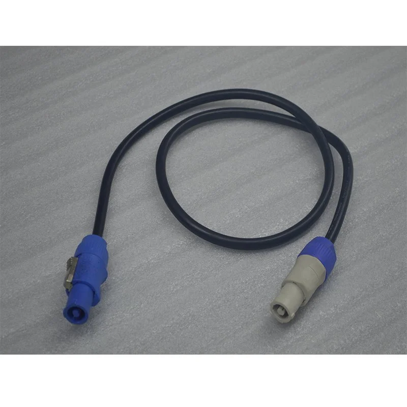 Powercon in n out Signalleitung blauer und weißer Stecker 1