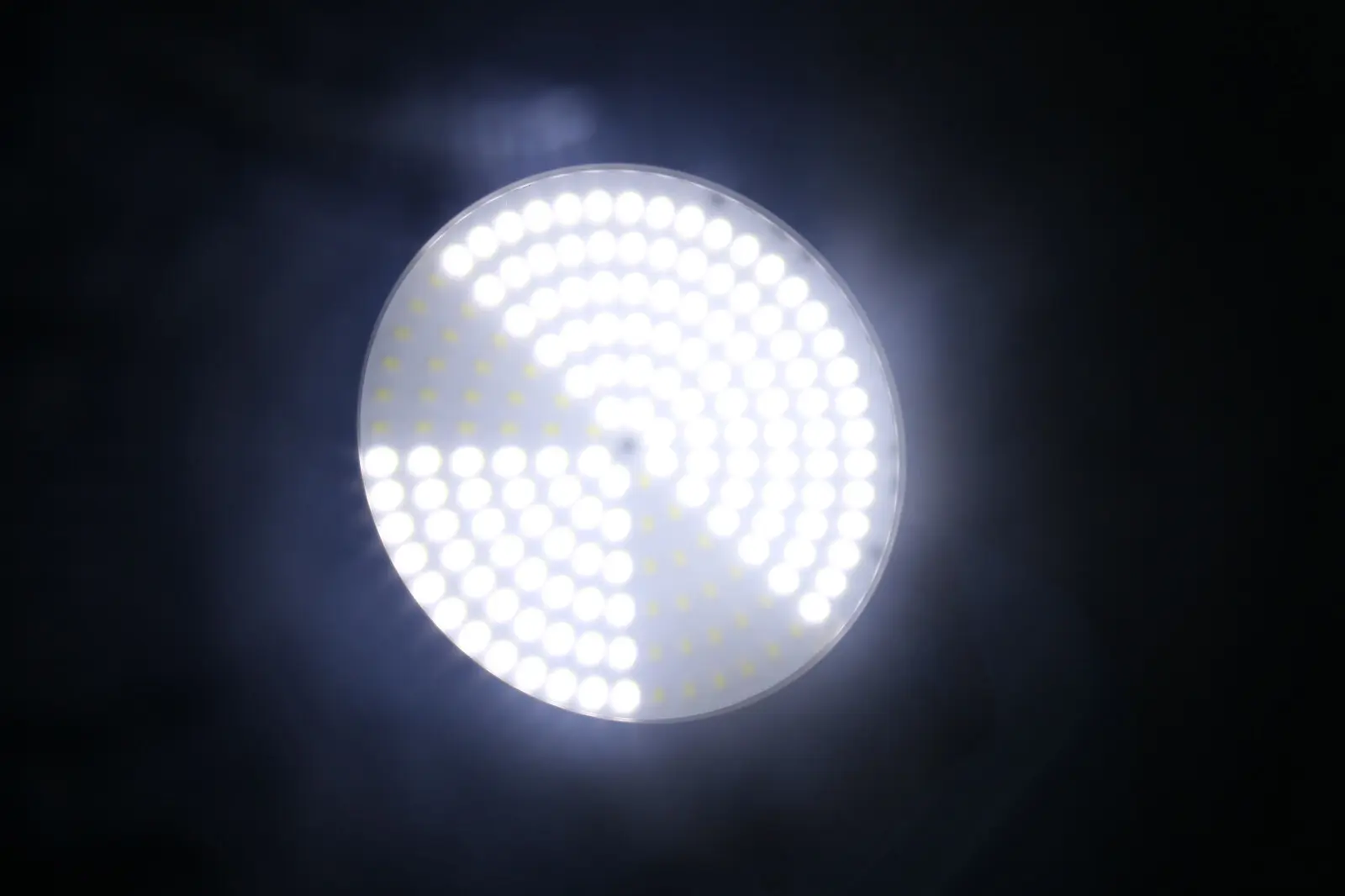 Marslite razor can lighting to get more effect at the same price for KTV 6