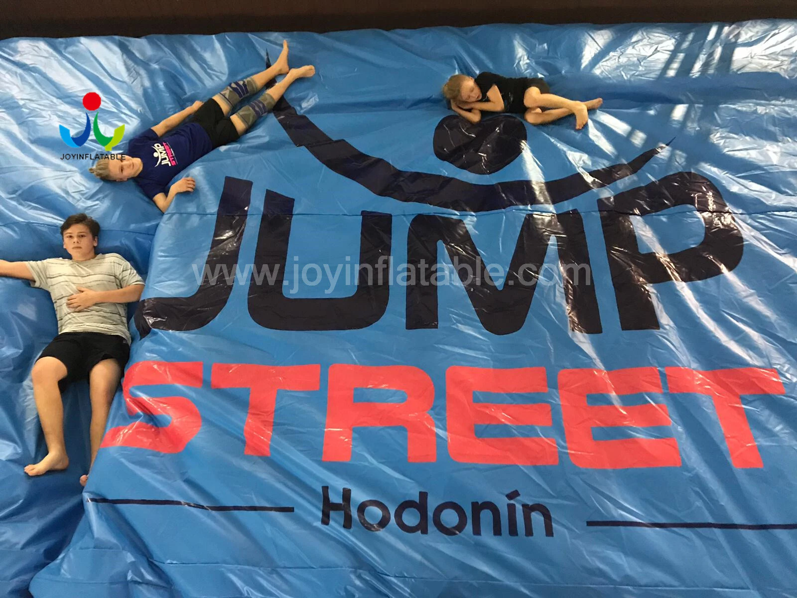JOY Inflatable trampoline airbag for sale for outdoor activities 3