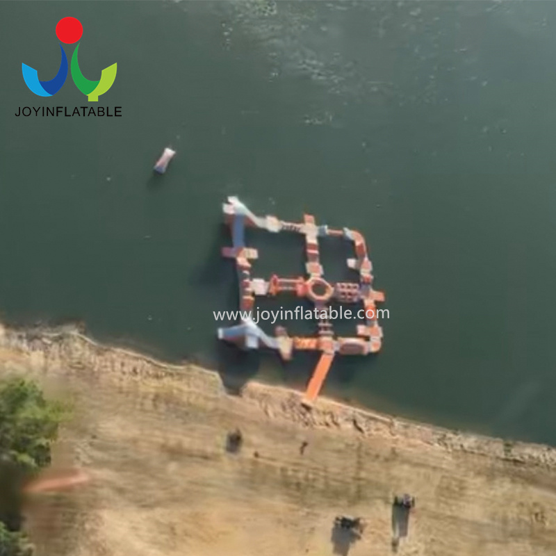 Vídeo de parque acuático inflable flotante para lago