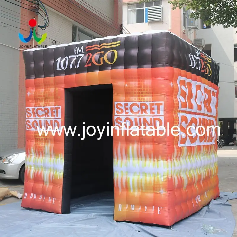 Self Inflating Cube tent 3