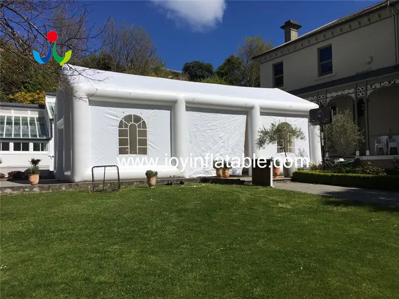 JOY inflatable floating inflatable bounce house personalized for children 4