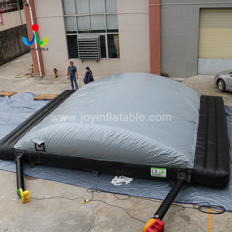 Inflatable Jumping Pit AirBag For Bicycle Extreme Sports Project 1