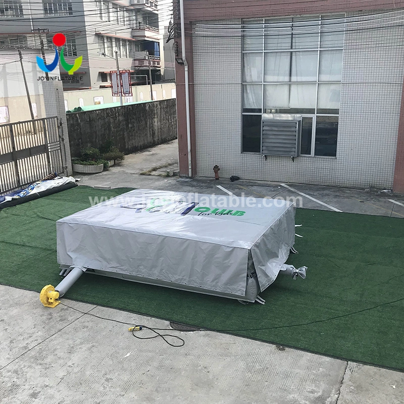Gym Club Inflatable Airbag for Outdoor Action Trampiline Park 1