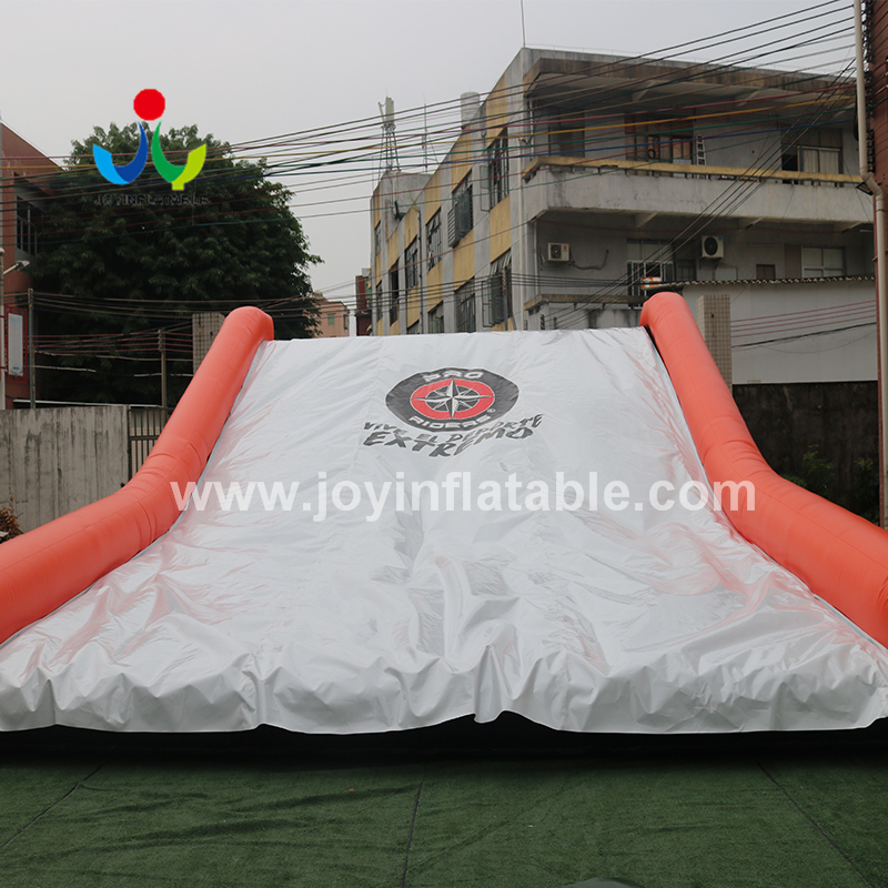 Stunt Dirt bike Airbag Jump Lander 5