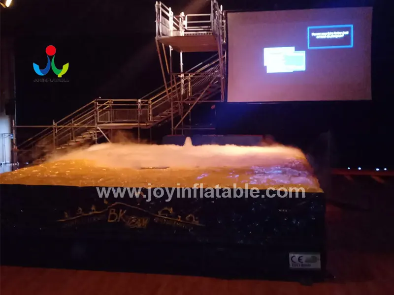 Customized jump Air bag price for skiing 4