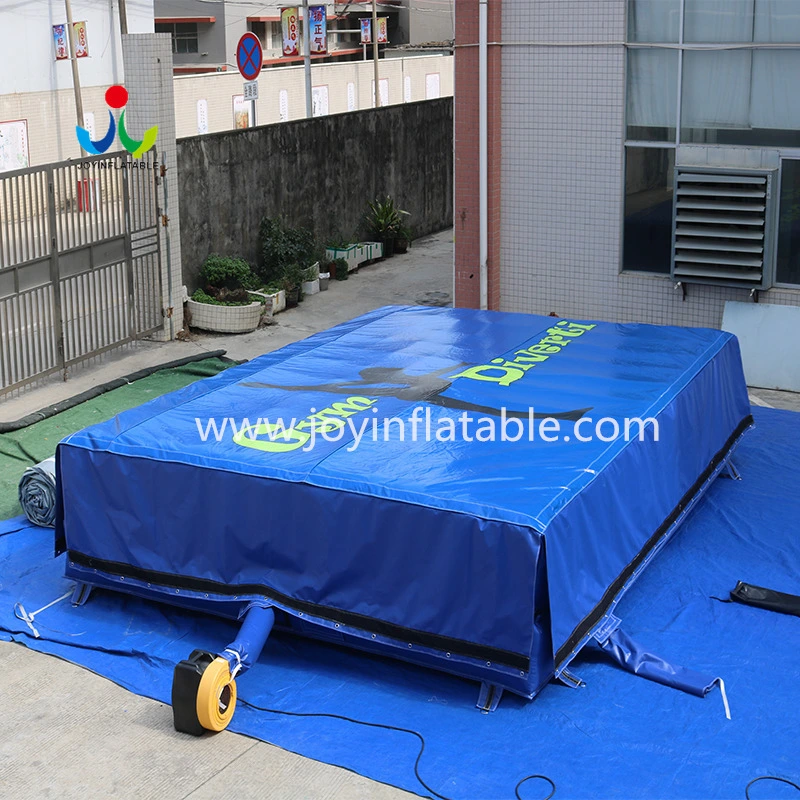 Tubing jumps Inflatable Airpit Bag For Adventure Park 1
