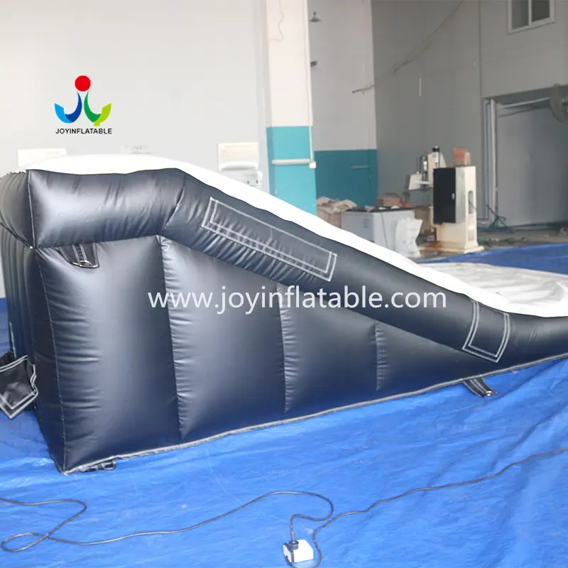 Customized fmx airbag landing for sports 8