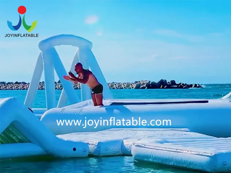 JOY Inflatable blow up trampoline maker for children 5