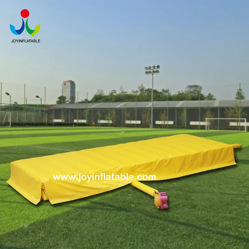 JOY inflatable Array image197