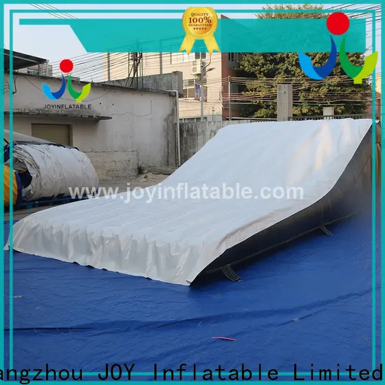 Customized inflatable airbag company for skiing 1