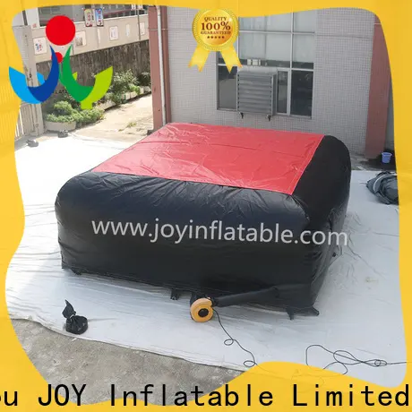 Top inflatable stunt bag for bicycle 1