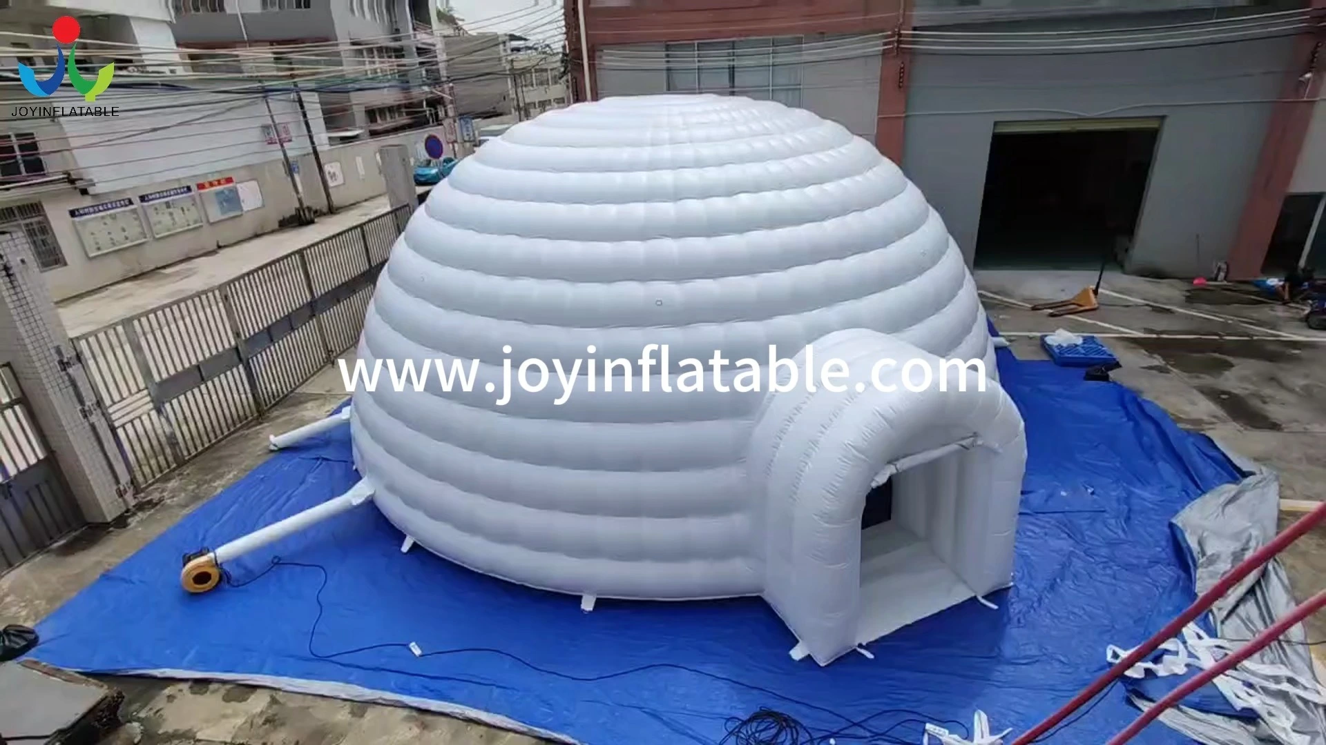 Mobile Inflatable Canopy Tent 1
