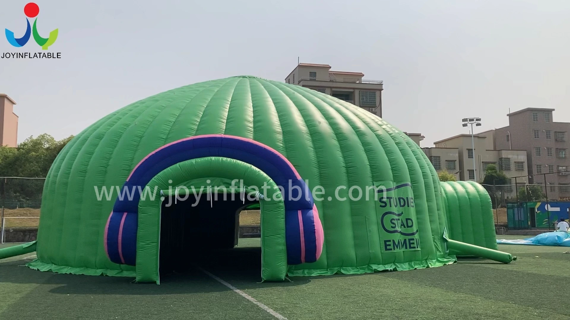 Inflatable Igloo Shape Dome Tent For Silent Disco Party 1
