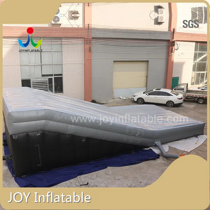 Airbag Bmx Ramp by JOY Inflatable 1