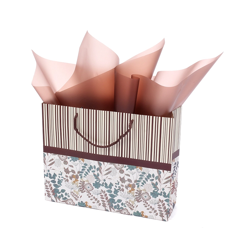Sacchetto di carta per la spesa regalo bianco con stampa personalizzata all'ingrosso del proprio logo con manici in cotone 1