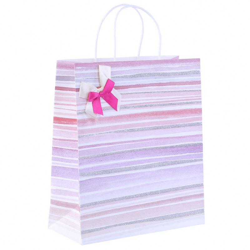 Trendy style christmas gift paper bag with handle exquisite decoration handmade paper bag 3
