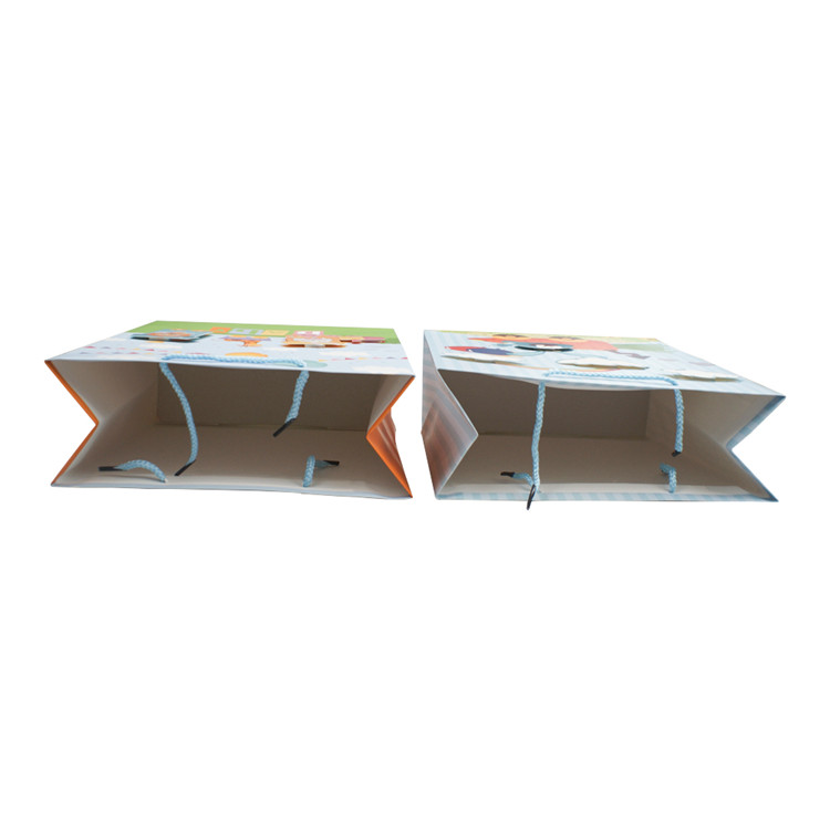 Factory price promotional boutique 3D animals pattern shopping paper bag 4