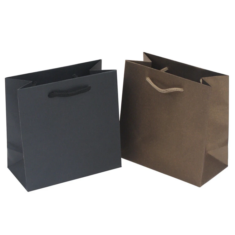 Customized recyclable kraft paper bag solid color kraft paper gift packing bag 1
