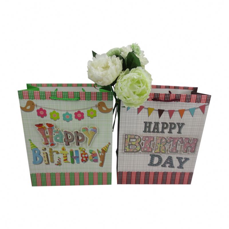 Hot selling workmanship 3d lovely pattern recycled birthday gift paper bag 1