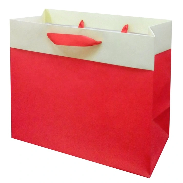 Wholesale Custom Standard Size Foldable Eco-friendly Fashion Solid Color Paper Bags With Rope Handles 1