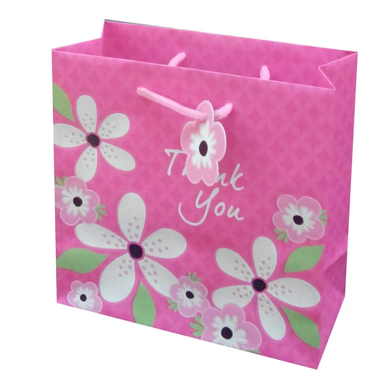 Creative Custom Flower Print Christmas Party Gift Paper Bag With PP Rope Handles 1