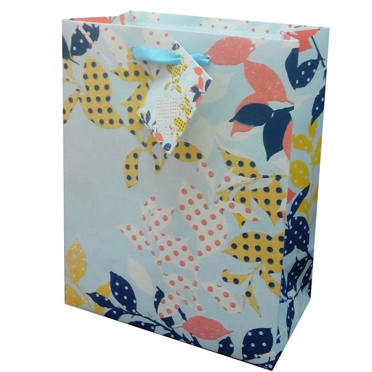 Manufacturer Wholesale High Quality Luxury Recycled Paper Gift Bags For Shopping Clothing 1