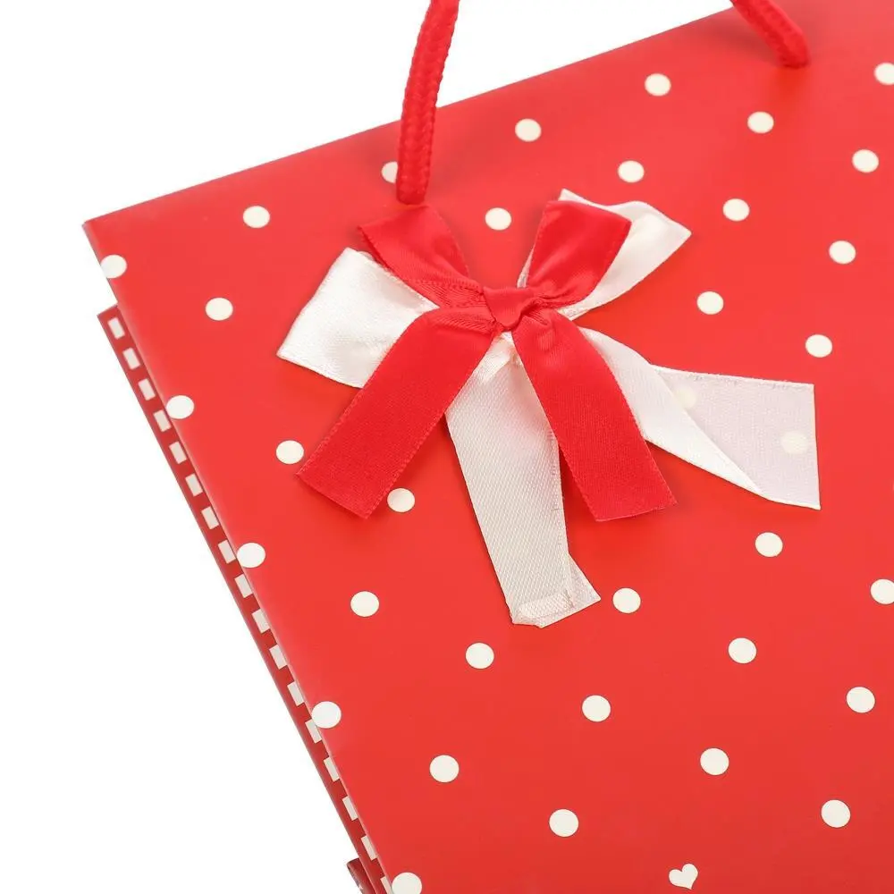 Wholesale Top Quality Low Cost Eco-friendly Reusable Durable Red Paper Gift Bag 3