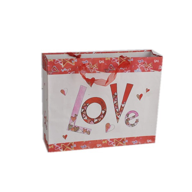 usine de fournisseur de sacs en papier en vrac pour emballer des cadeaux 3