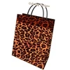 Bolsos de mano de papel prominentes resistentes para compras con estampado de leopardo al por mayor de nuevos productos 1