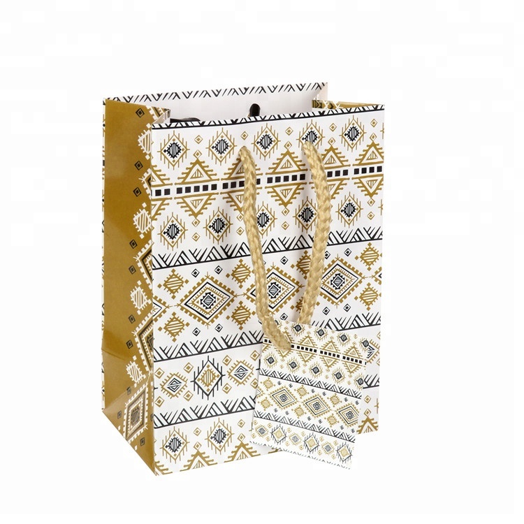 Latest Fancy Attractive Embossing Square Pattern Gift Biodegradable Small Paper Shopping Bags 6