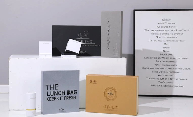 Top Quality Handmade Custom Luxury Hot Stamping Paper Box For Daily Gift 1