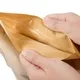 Suministro de pequeñas bolsas de papel marrón personalizadas con asas para tiendas de ropa 6