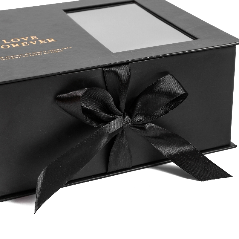 Entreprise d'emballage cadeau sur mesure pour emballer des cadeaux 3