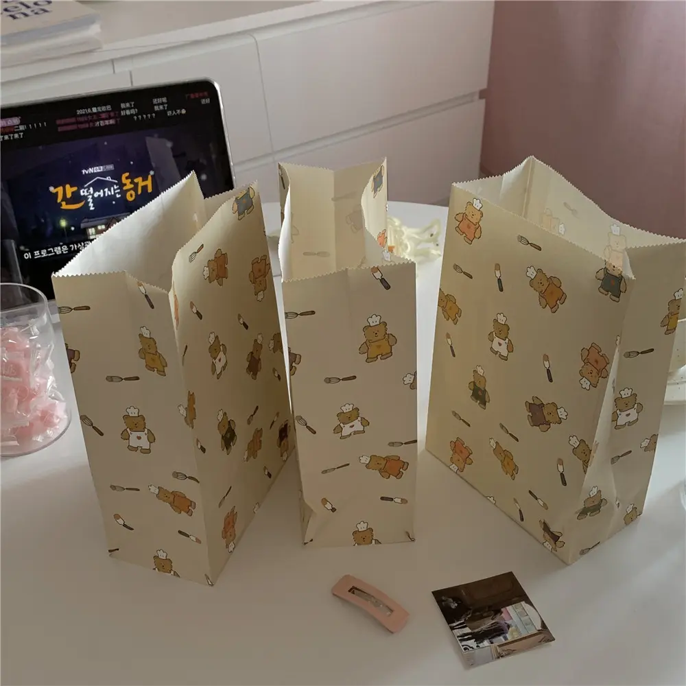 Jialan Paquet Achetez des sacs en papier avec poignées en gros pour emballer des cadeaux d'anniversaire 3