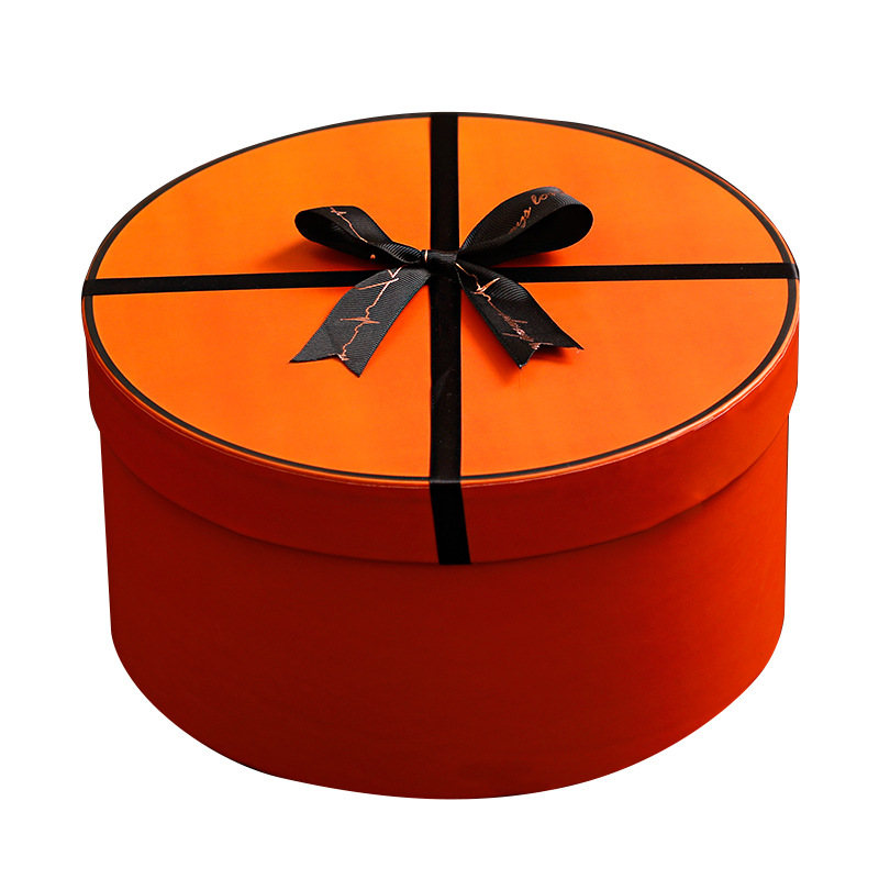 Valentine Custom Logo Circular hugging bucket Valentine Cylinder Flower Gift Boxes 5