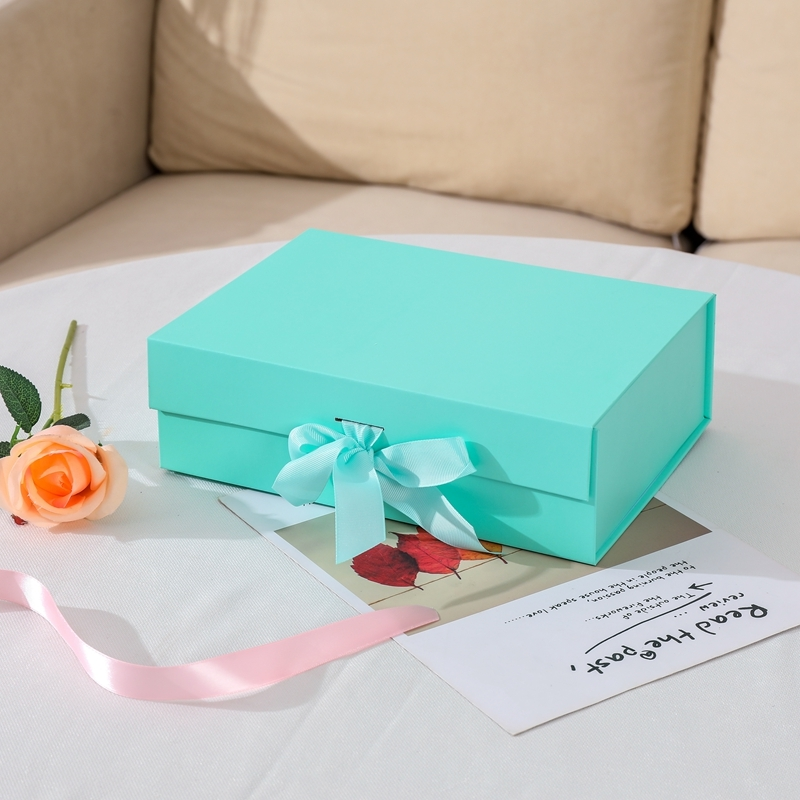 Bulk large gift box vendor for packing gifts 4