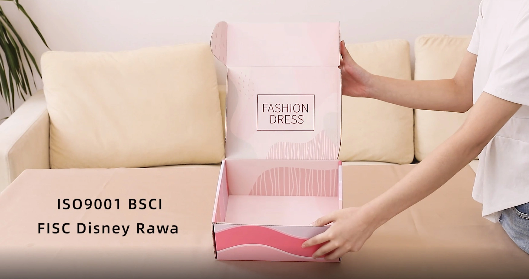 Manufacturer wholesale corrugated mailer box with pink flamingo print 1