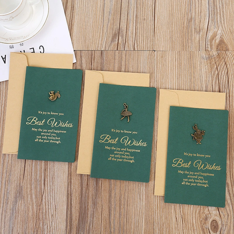 Jialan Pacchetto Produttore di sacchetti di carta kraft sfusi personalizzati con manici per regali speciali per festival per l'imballaggio3 6